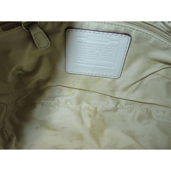 Coach 2005 Vintage Soho White Leather & Green Sateen Shoulder Bag - Picture 7 of 10